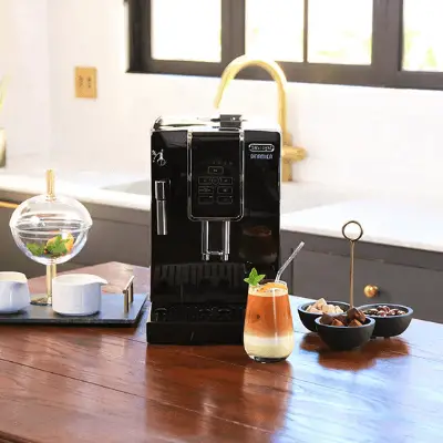 De'Longhi Coffee Machine