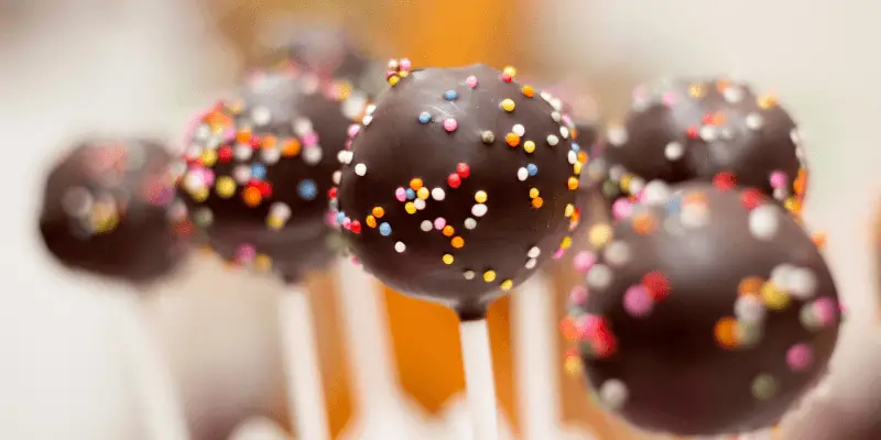 Starbucks Cake Pops1 (1)