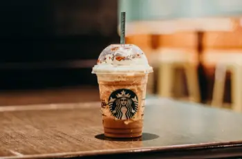15 Sweet Drinks You Can Order from Starbucks with Pictures